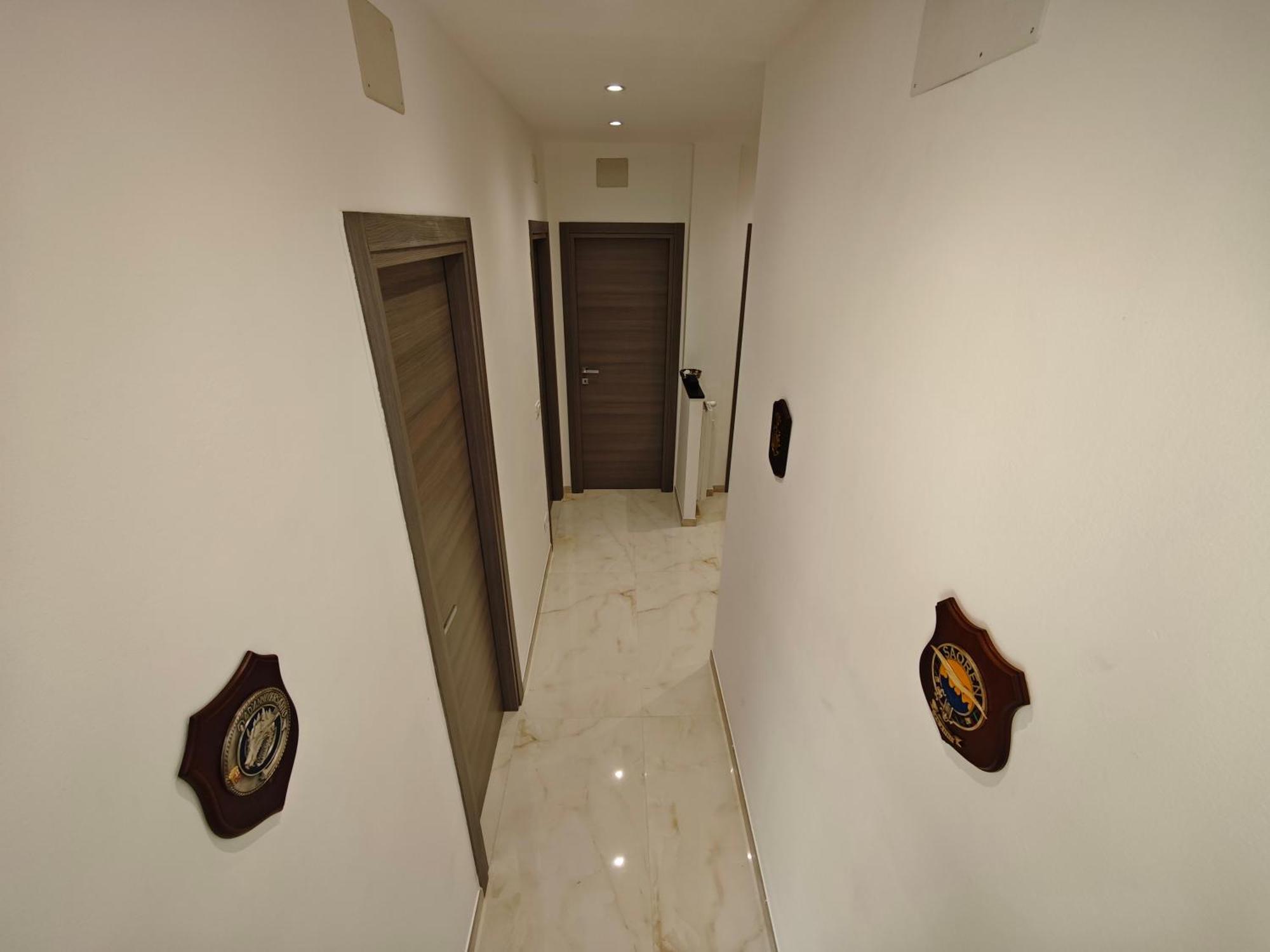 Reale Modern Flat